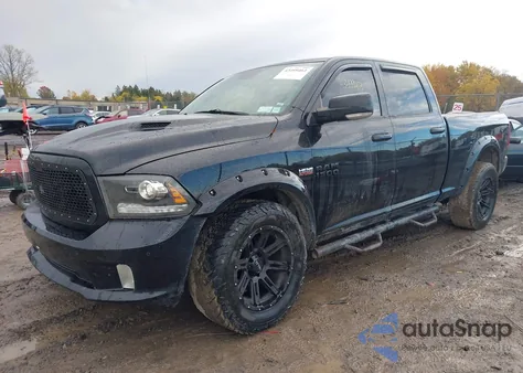 2015 Ram 1500 Sport z USA, uszkodzony, nr VIN 1C6RR7UT9FS510300